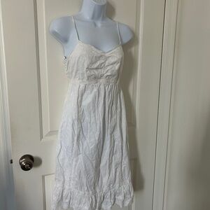 Oh Baby by Motherhood  -White Dress size Small